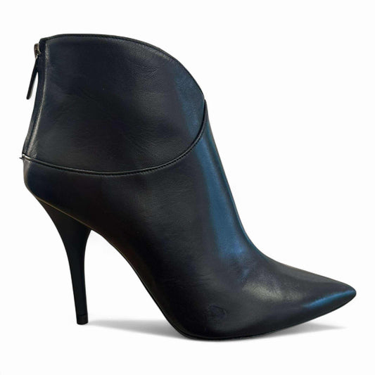 Stivaletto nero tacco alto