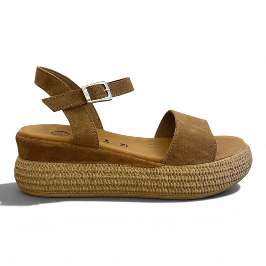 Sandalo con Zeppa in Rafia – Camoscio Cuoio